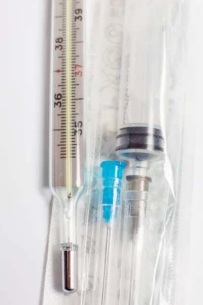 Enjeksiyon Enjeksiyon Termometresi Için Şırınga — Stok fotoğraf