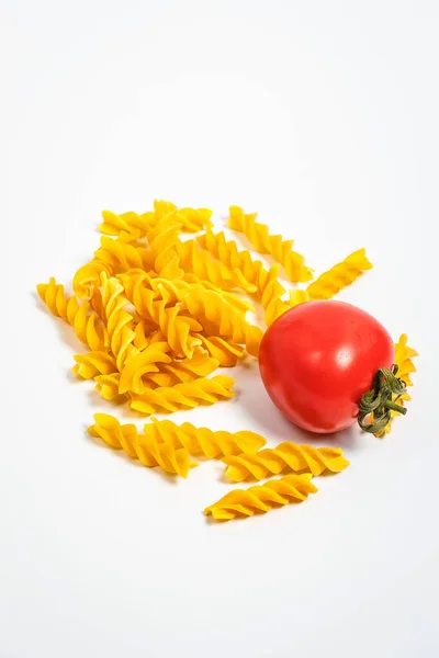 Raw Pasta Fresh Vegetables Tomatoes Mushrooms White Plate Close — Stock Photo, Image