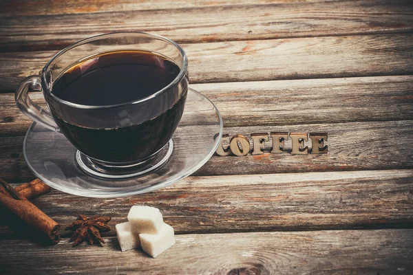 Aromatische Smakelijke Koffie Een Glazen Kop Kaneel Naast Een Vintage — Stockfoto