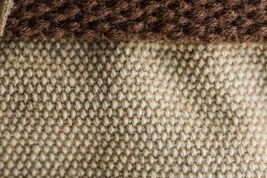 Farklı moda kıyafetleri için haki kumaş.