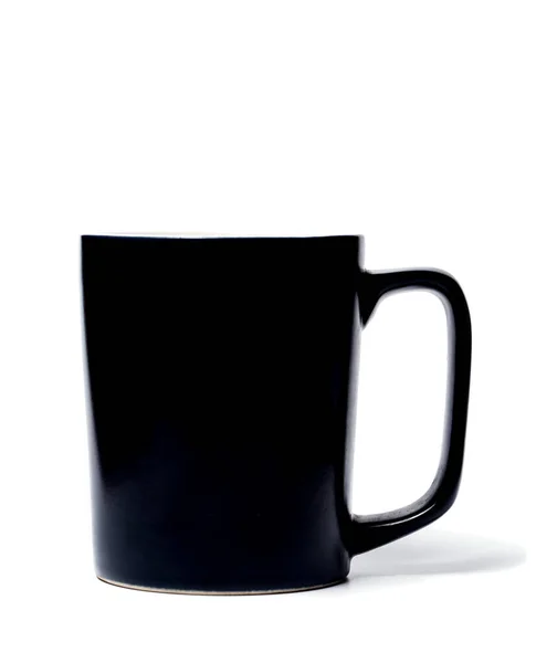 Große Schwarze Tasse Auf Weißem Hintergrund — Stockfoto