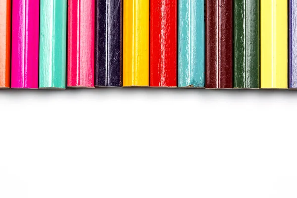 Kolorowe Drewniane Ołówki Biura Szkoły Białym Tle — Zdjęcie stockowe
