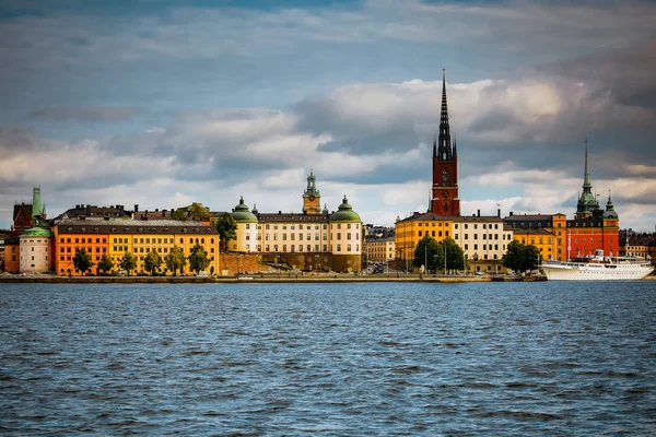 Cidade velha Gamla Stan na cidade de Estocolmo, Suécia — Fotografia de Stock