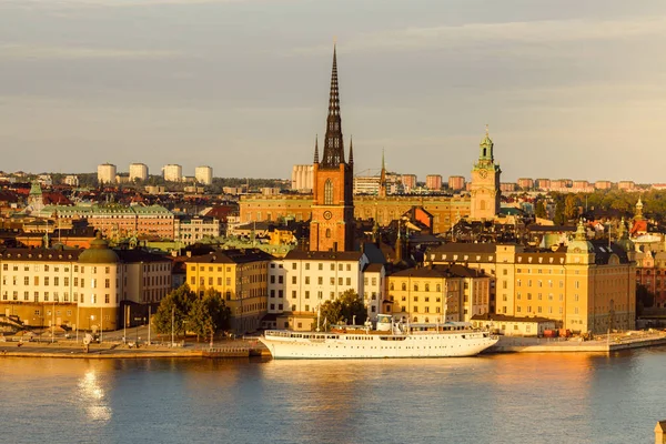 Старе місто Гамла Стан в місті Стокгольмі, Швеція — стокове фото