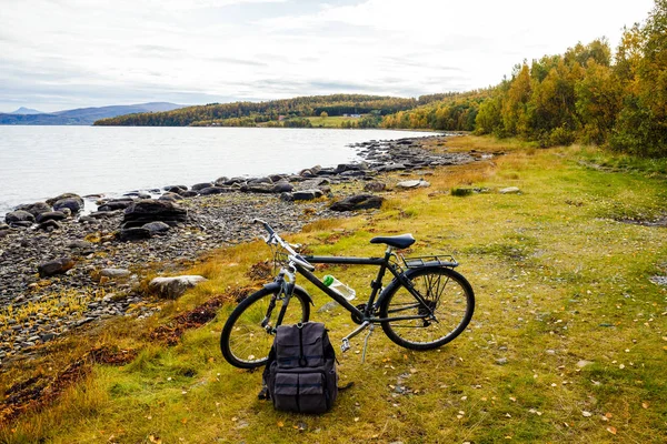 Resa med cykel — Stockfoto