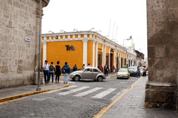 Bir şehrin merkezine: Arequipa, Peru - 2 Şubat 2018- — Stok fotoğraf