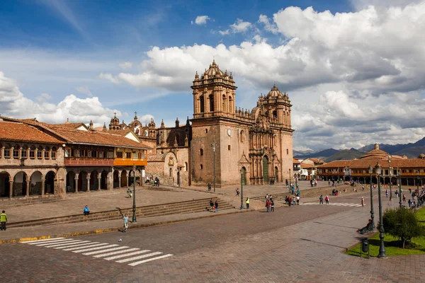 Bir şehrin merkezine: Arequipa, Peru - 2 Şubat 2018- — Stok fotoğraf