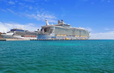  Yolcu gemisinde bağlantı noktası