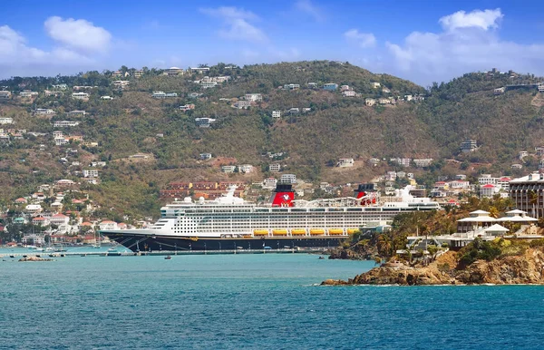 Thomas Virgin Islands Marca 2019 Statek Wycieczkowy Disney Fantasy Zadokował — Zdjęcie stockowe
