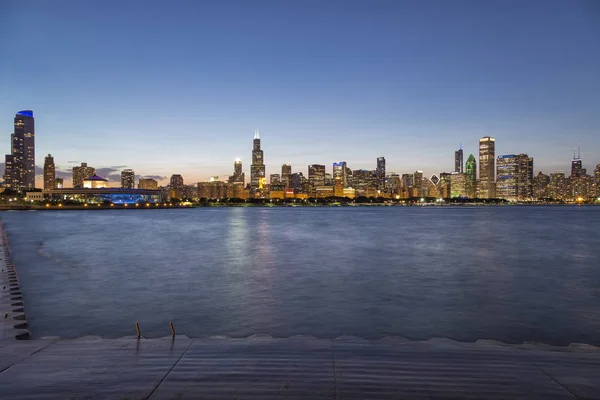 Chicago Manzarası Gece — Stok fotoğraf