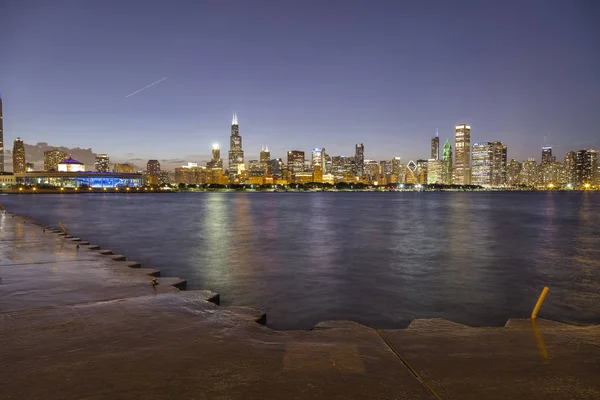 Chicago Manzarası Gece — Stok fotoğraf