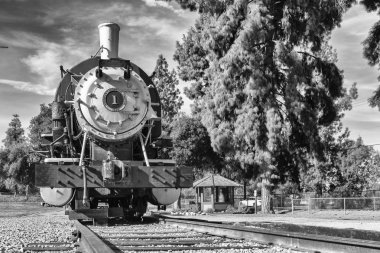 Siyah beyaz eski tren