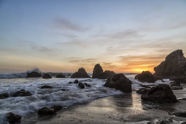 Günbatımı El Matador Beach, California