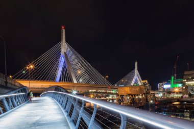 Leonard P. Zakim Bunker Hill Anıt Köprüsü, Boston, Massachusetts