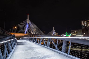 Leonard P. Zakim Bunker Hill Anıt Köprüsü, Boston, Massachusetts