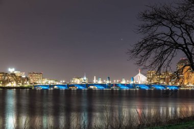 Boston Şehri Bir Bahar Gecesinde