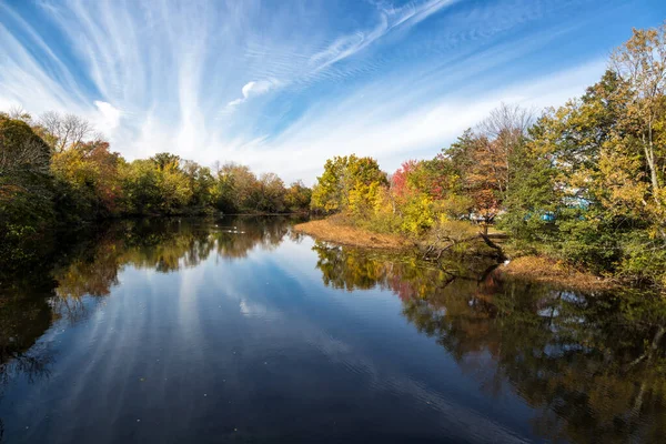 Watertown, Massachusetts 'te Sonbahar Öğleden Sonra