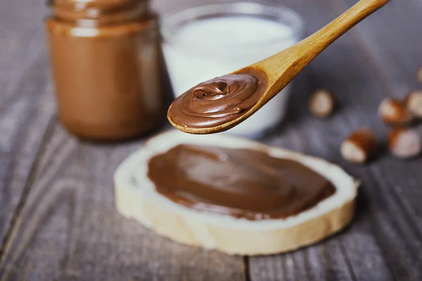 Csokoládé és a mogyoró elterjedt — Stock Fotó