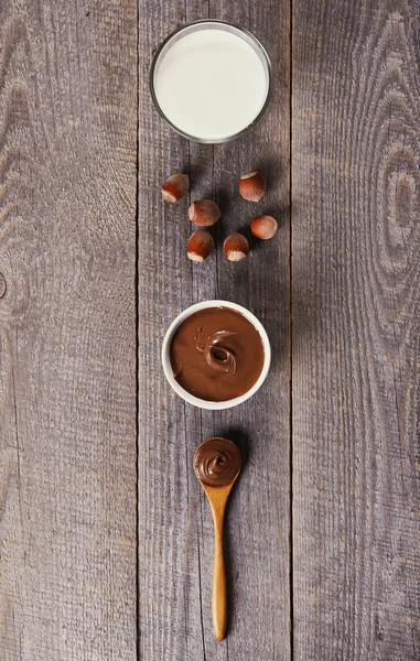 Chocolate hazelnut spread — Stock Photo, Image