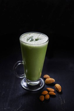 yeşil çay matcha latte