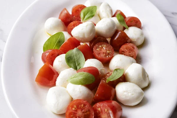 Italian salad caprese — Stock Photo, Image