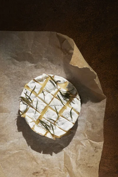 Biberiyeli fırında peynir — Stok fotoğraf