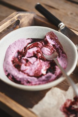 Süzme peynirli kahvaltı