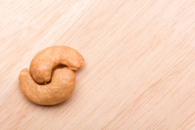 iki kaju fıstığı 