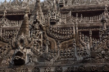 Shwenandaw Kyaung Tapınağı