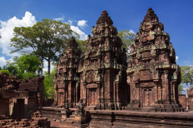 Banteay Srei veya Bayan Temple