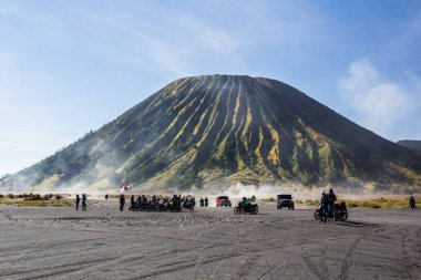 4 x 4 araba servisi için turist çölde Bromo Mountain, Mount B