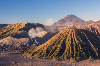 Mount Bromo mavi gökyüzü gün zaman doğa manzara arka plan