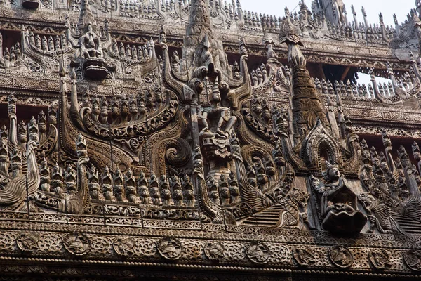 Shwenandaw Kyaung tempel — Stockfoto