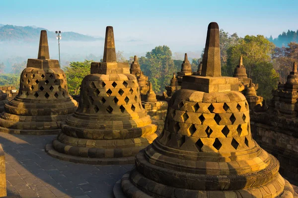 Borobudur Tapınağı, yogyakarta, java, Endonezya.