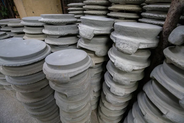 Kyauk pyin taş levha kullanmak için geleneksel kozmetik için yığını