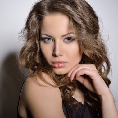 kız moda giysiler ile