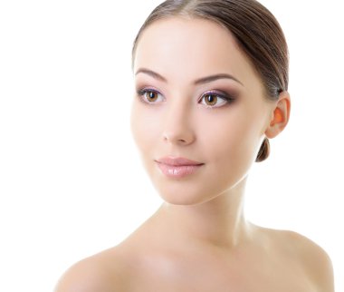 sağlıklı yüzü olan kadın