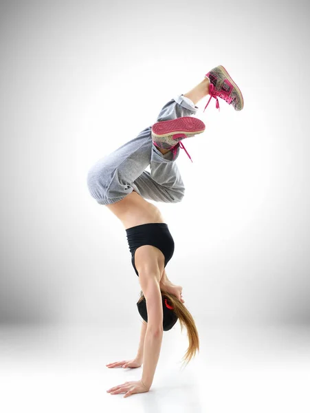 Dívka hip-hopová tanečnice — Stock fotografie