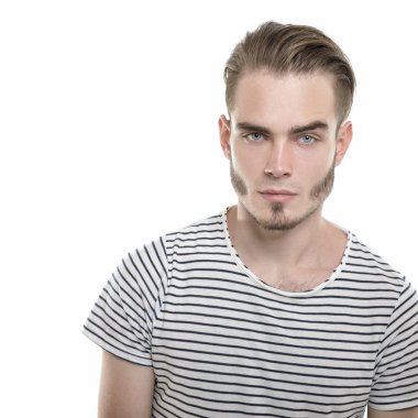 esrarengiz genç adam