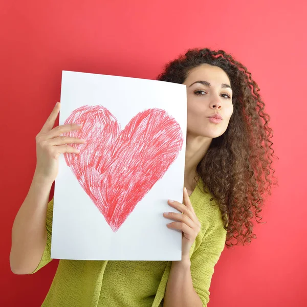 Erstaunliche Frau mit Herz — Stockfoto