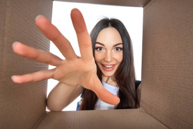 Mutlu kız açılış posta paketi