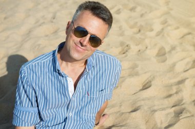 çekici, yakışıklı adam