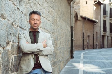 adam eski antik Caddesi üzerinde 