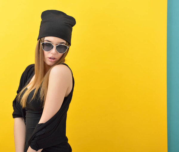 woman in black warm hat