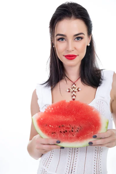 Vrouw bedrijf watermeloen — Stockfoto