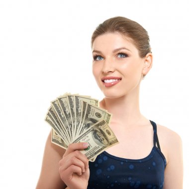 Nakit para dolar mutlu gülümseyerek ve l tutan genç mutlu kadın