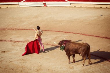 Boğa güreşi. Corrida Pamplona,: Navarra, Spain, 10 / 20 Temmuz