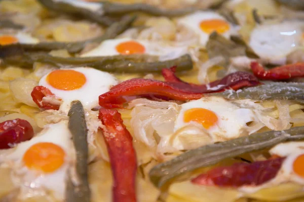 Street food in San Fermin feast, Pamlona, Navarra, Spain. Fried — Stock Photo, Image