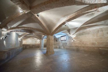 Eski borsa, Valencia, İspanya. Antika binanın içi. İpek değişimi, kapalı alanda..