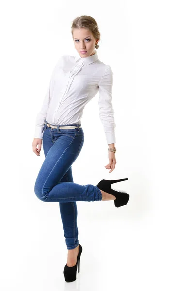 Aantrekkelijk Modemeisje Blauwe Jeans Wit Shirt Full Length Portret Wit — Stockfoto